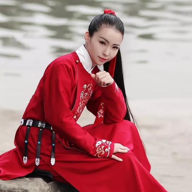 11套冬季日常又温暖的汉服圆领袍,进可撩汉退可撩妹|太酷了