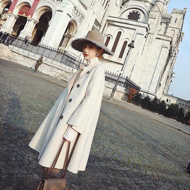 除了打底裤,冬天穿裙子也能搭配这些裤子