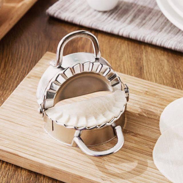 包饺子传统方法已经过时, 现在流行这些饺子神