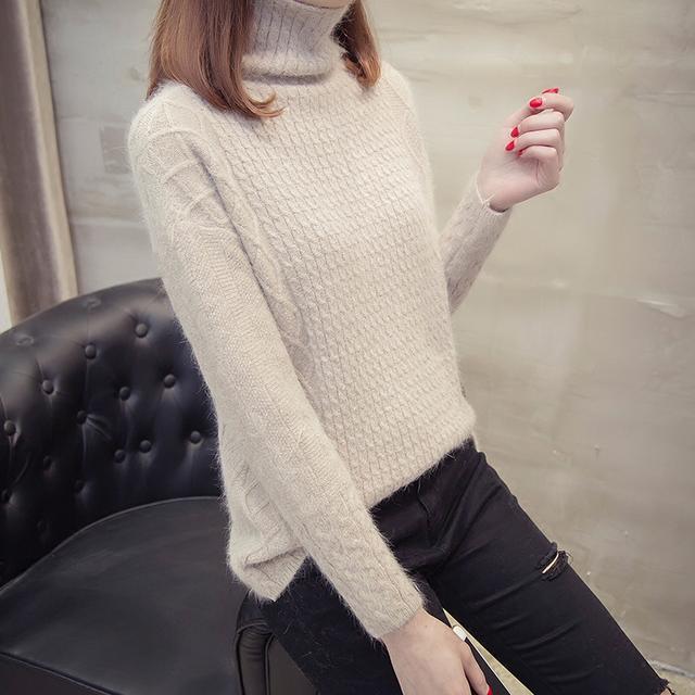 总觉得高领毛衣扎脖子?那是你没选对,这些堆堆