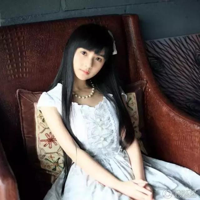 追女生技巧:和女生聊天第一句话该怎么说?