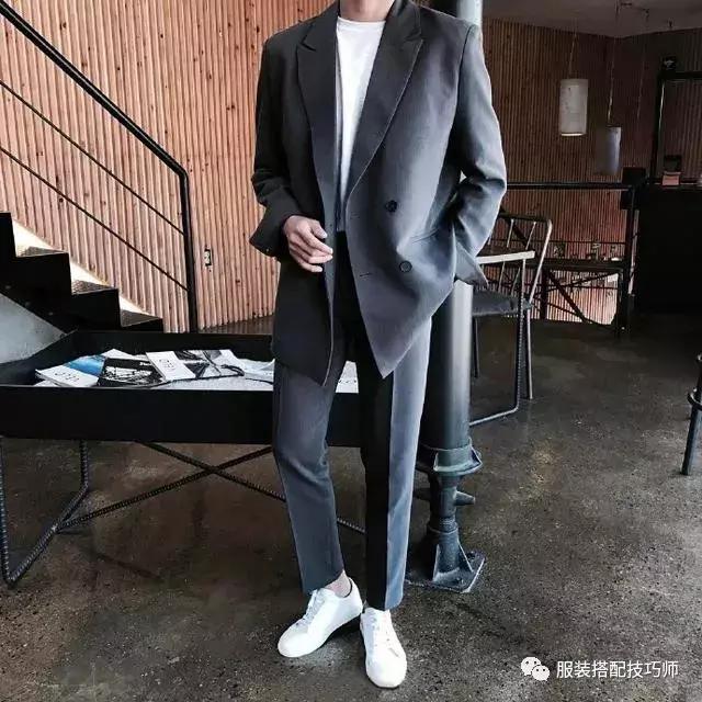 20-30岁男生春季穿衣搭配图片，简洁干净！