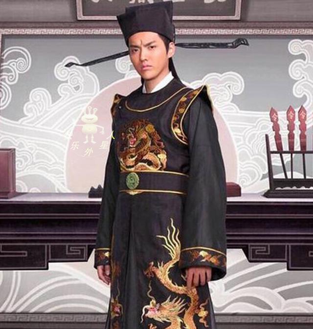 一眨眼时间居然已经有这么多人演过包青天了,