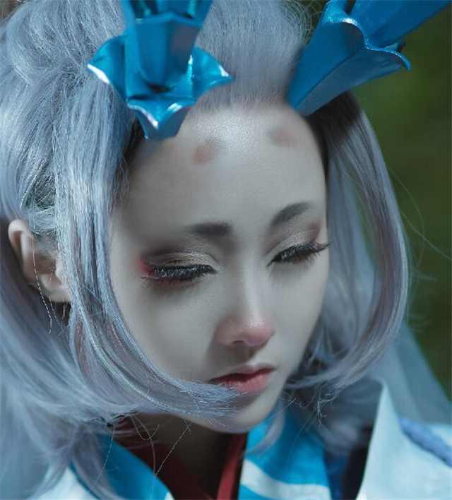 妆面我给一百分!《阴阳师》雪童子的cosplay欣赏!