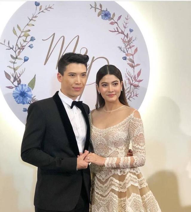 泰娱乐资讯昨天圣诞节泰星margie大婚