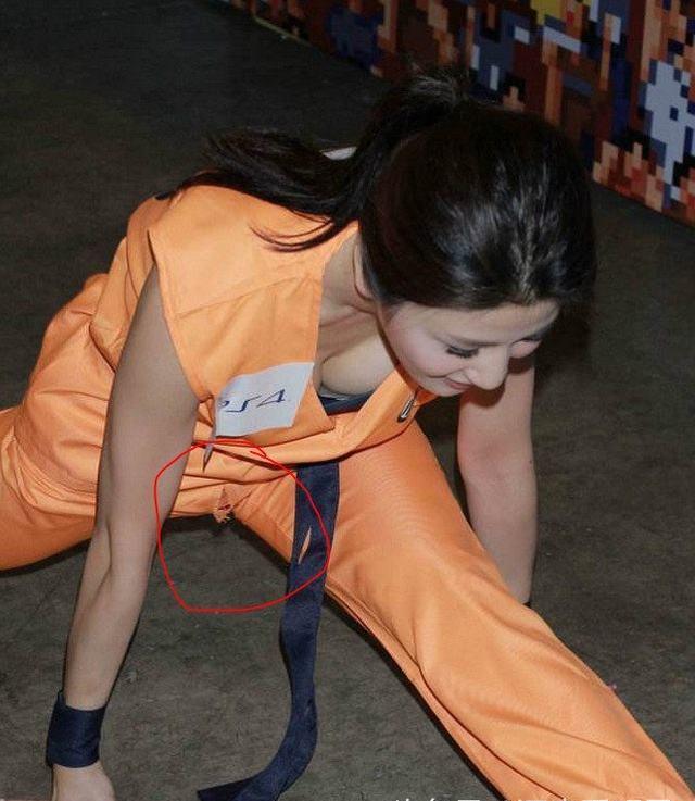 女星一字马哪家强?景甜很标准刘亦菲很尴尬 赵丽颖太调皮