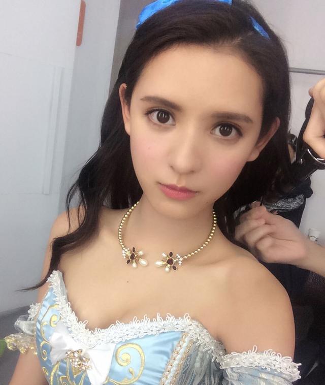 汪涵的六个“干女儿”各个貌美如花，只有她成为了王思聪的前任！