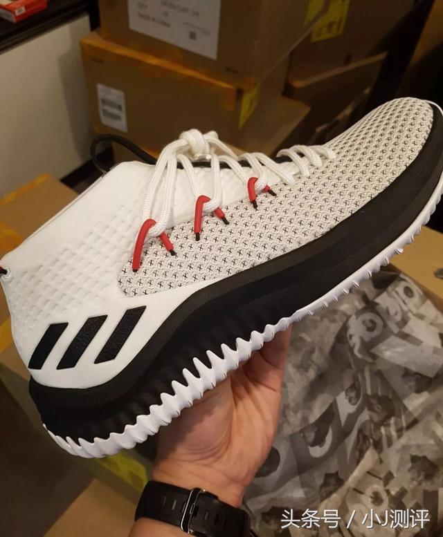 adidas Dame 4 利拉德签名篮球鞋测评「小J测