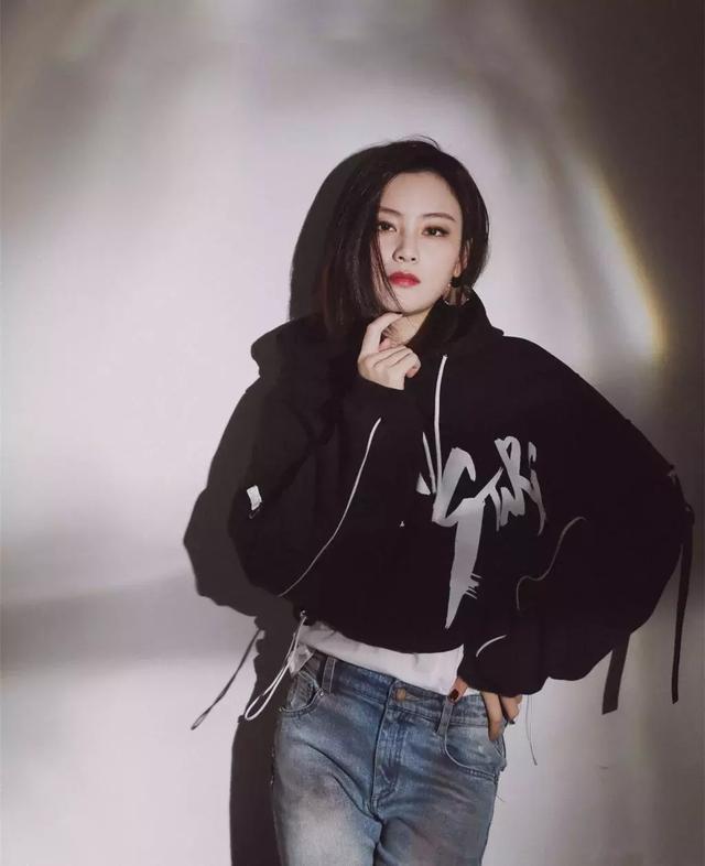 尚语贤:21岁因《老炮儿》一炮走红,《唐探2》挤掉佟丽娅成女主