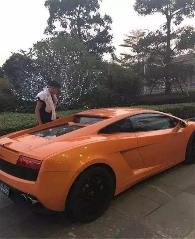 二愣子李天佑乳臭未干!叫板刘德华古天乐,不知