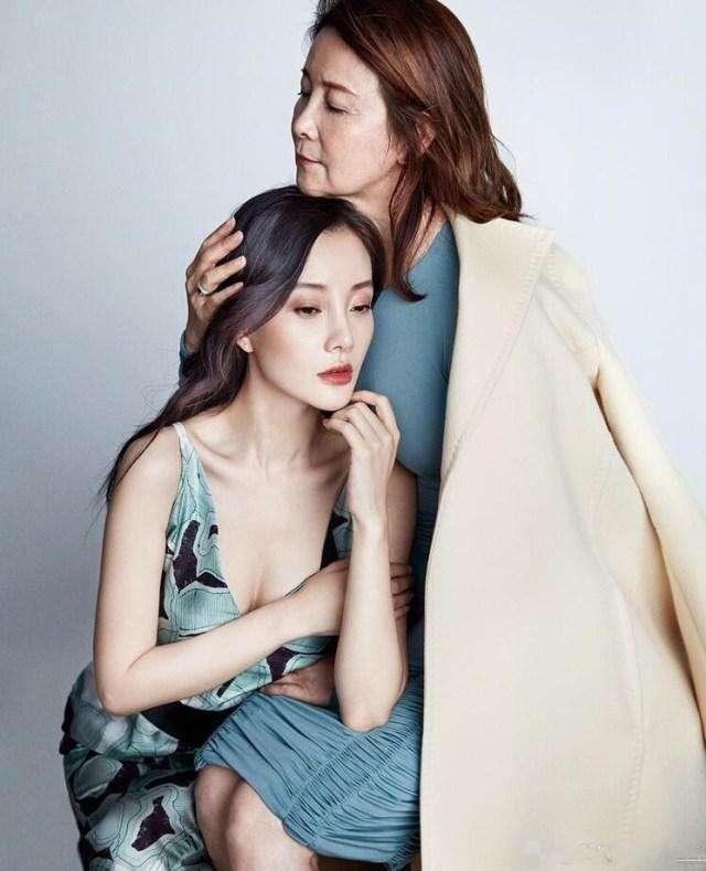 李小璐爸爸身家背景竟然如此强大！网友：李被偏爱的都有恃无恐了