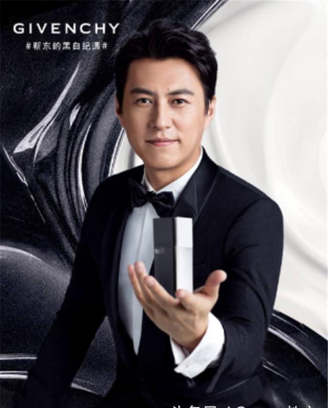 奥黛丽赫本与纪梵希存在着什么样的关系?