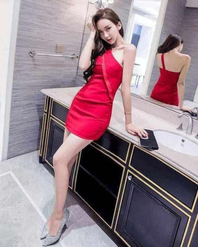 散步要穿内衣_散步简笔画