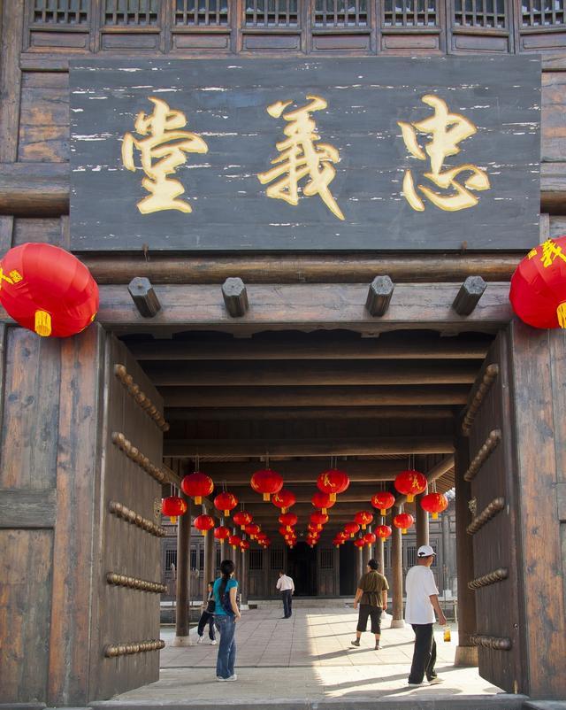 想不想一睹施耐庵《水浒传》中曾经叱咤风云,名震江湖水泊梁山