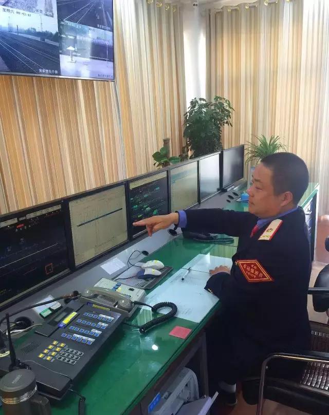 原来的6502电气集中联锁设备.