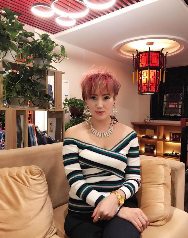 苏小花情歌《真心爱你》太现实了,好歌听10000遍!