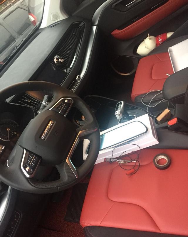 哈弗H2s行车记录仪安装作业，车主：整个过程半小时不到