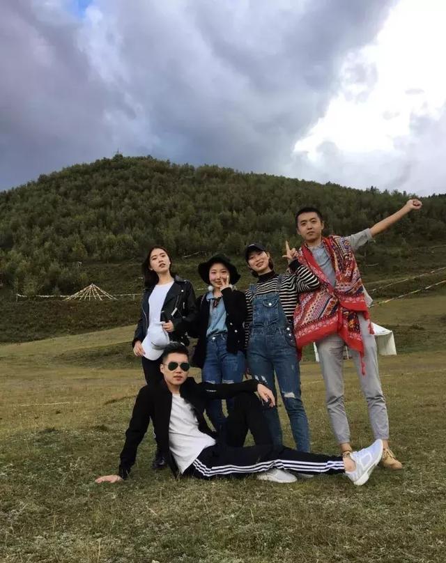 2017国庆，到康定旅游的那些帅哥美女，颜值爆表