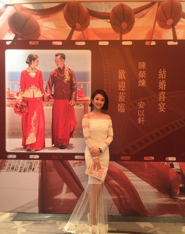 6月24凌晨,林依晨微博晒出参加安以轩婚礼照,照片中林依晨更是化身