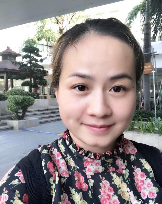 郑敏  