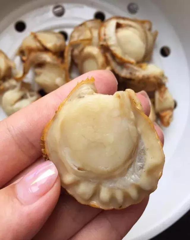 太鲜美啦!烟台通哥的粉丝教你包扇贝馄饨!