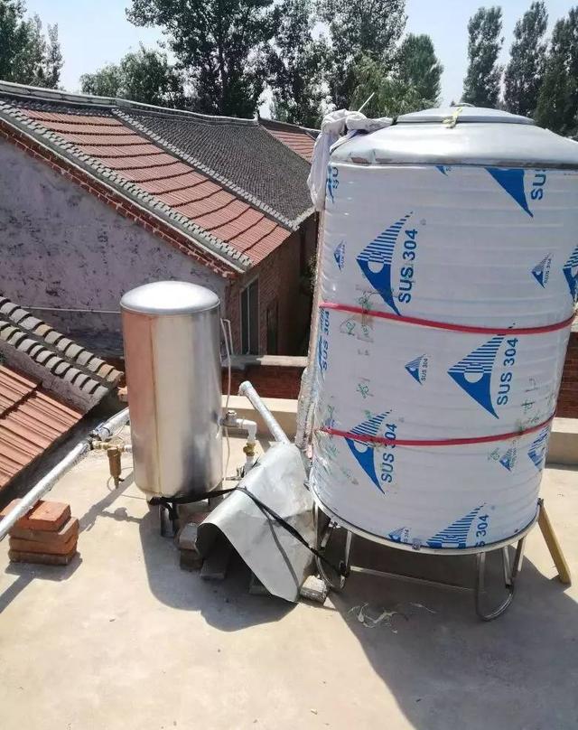 如果储水箱的水还是不够用,可以在家安装一个增压泵,同时