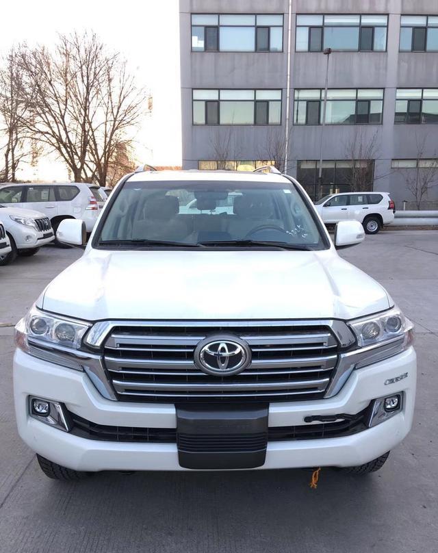 18款丰田酷路泽4000中东版18轮天窗后挂7座天津港保税区售价74万