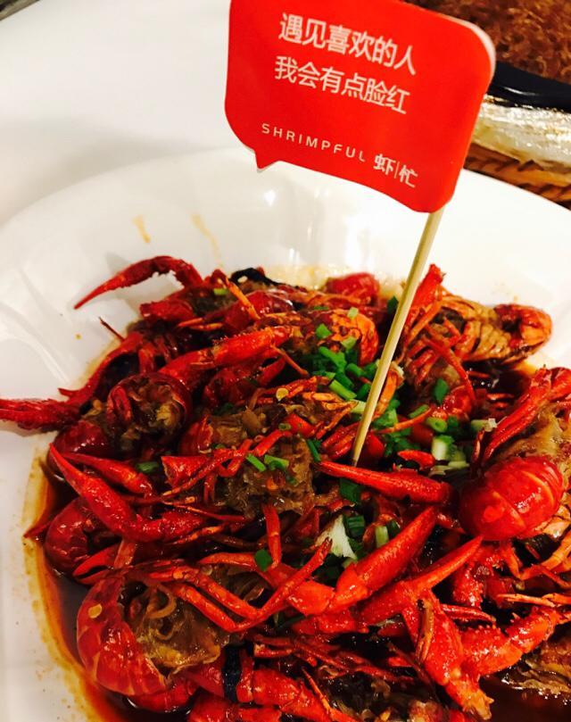 长沙好玩的地方太多了,如果是在校大学生的话