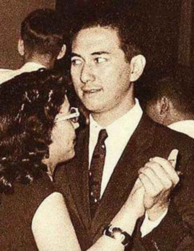 赌王何鸿燊年轻时竟然这么帅,完美诠释"高富帅"三个字
