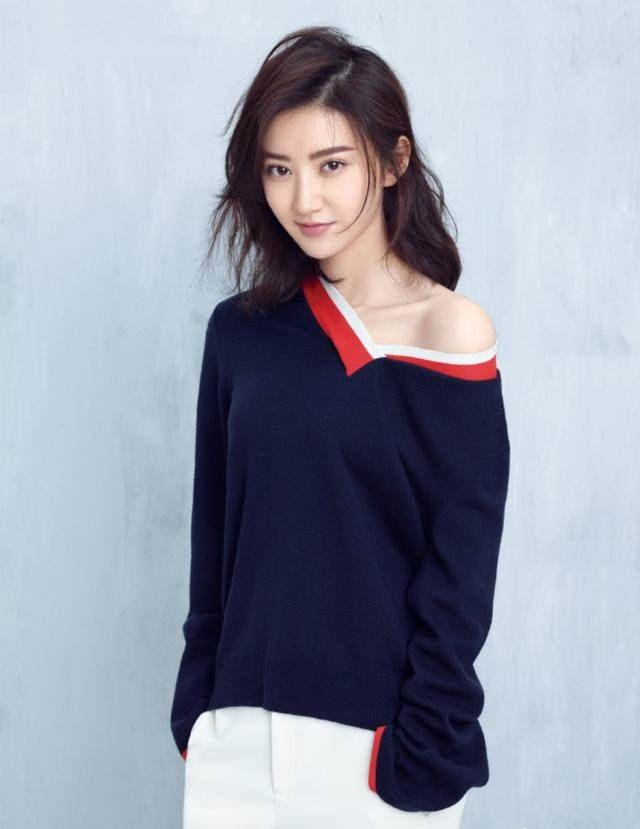 王秀竹内衣_王秀竹内衣照图片(2)