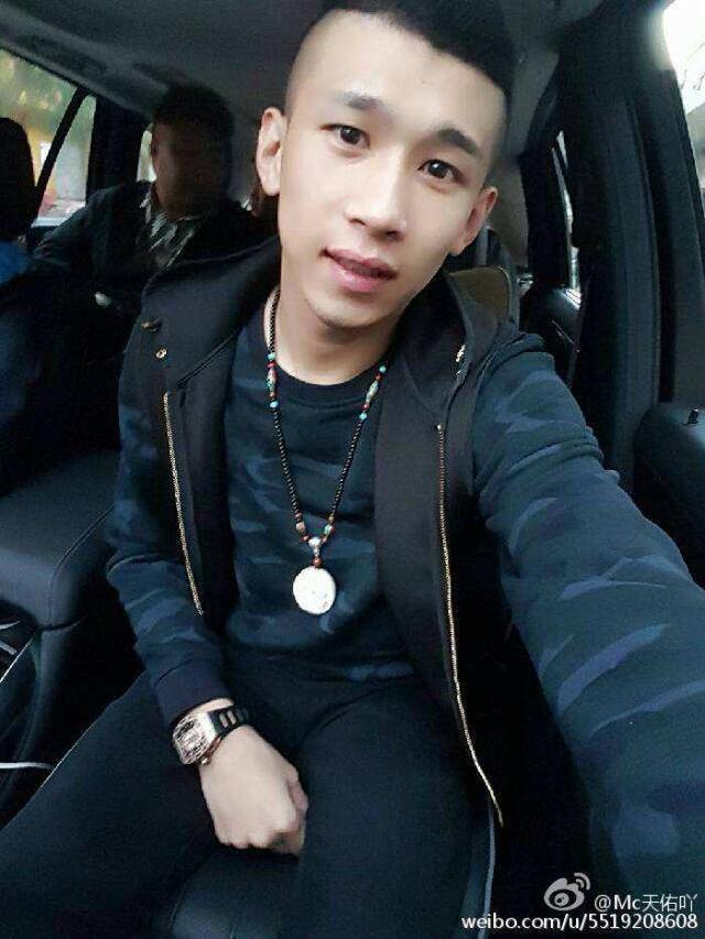 舞帝九天:天佑阿哲不应该对骂,以后是他们的污