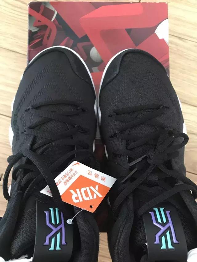 好像真舒服了一些,欧文4黑白开箱体验