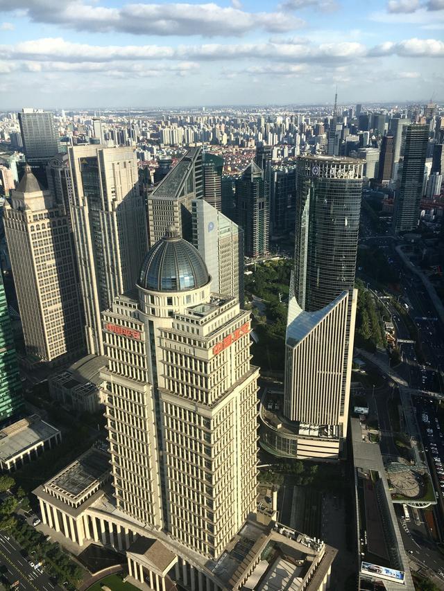 二维蚂蚁无法感知人类 四维生物是否存在俯视我们