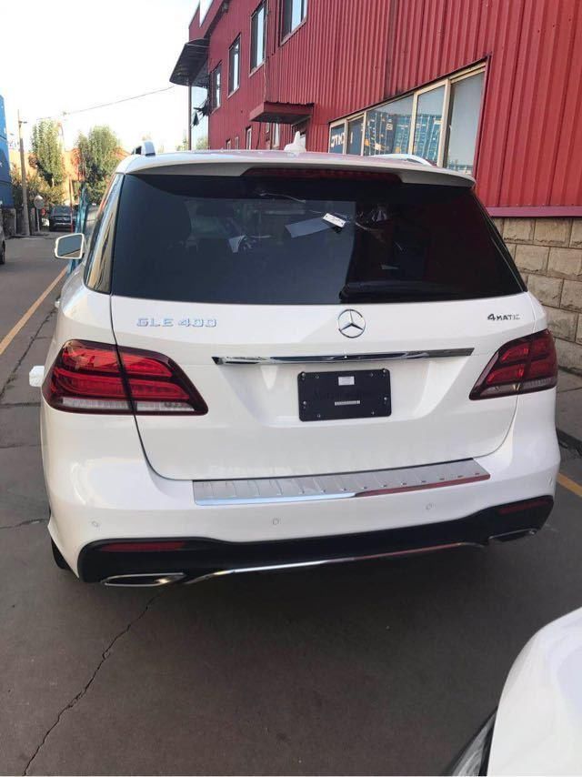 作为奔驰GLE400最为顶尖的产品它的评价都是一致好批评为何