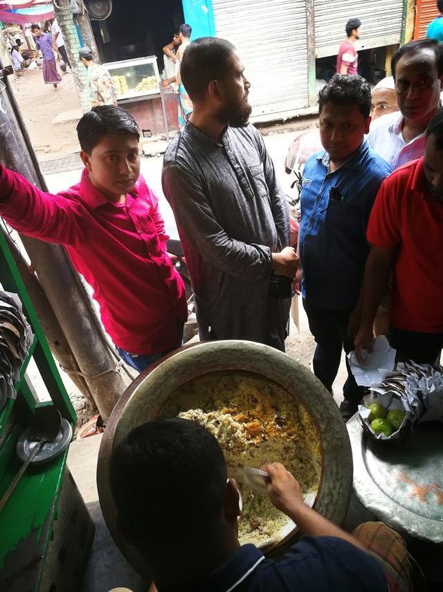 亚洲最落后的国家之一, 首都只有17个厕所, 竟