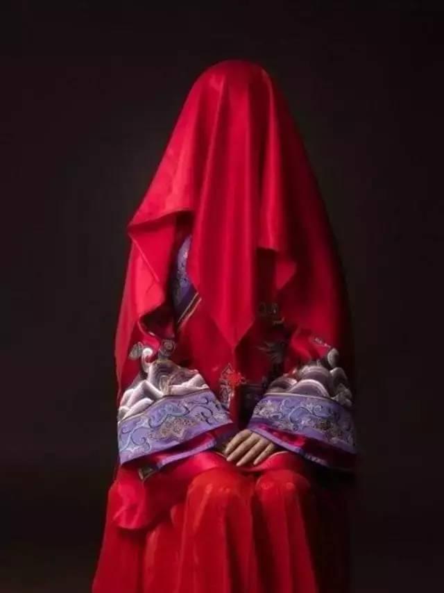 中国嫁衣美醉了