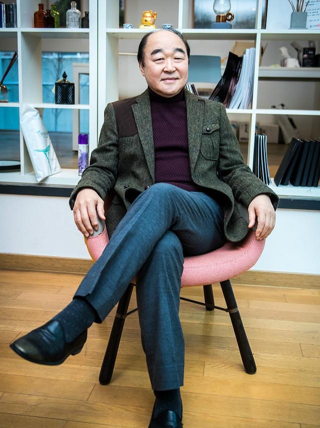 韩国男演员张光接受专访 慈眉善目,秃顶抢镜|张光