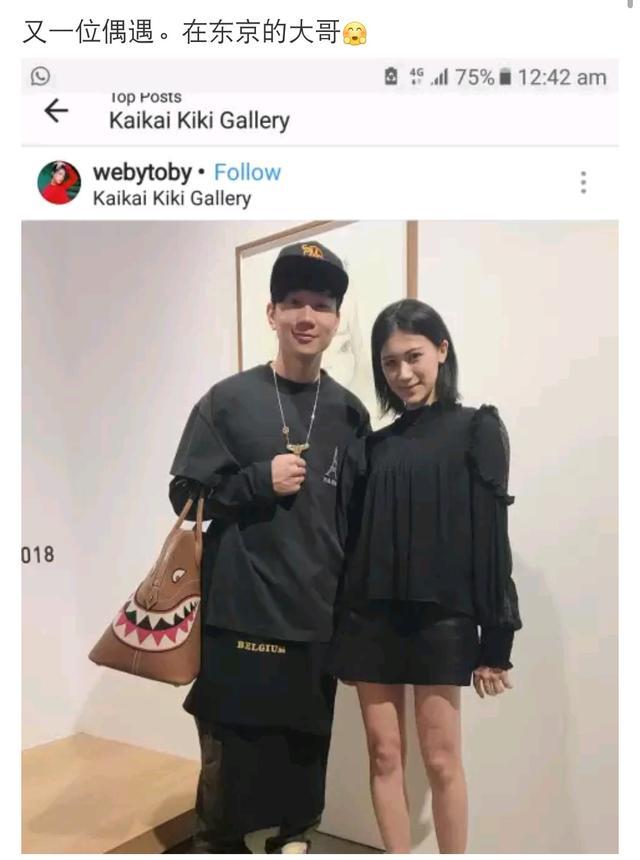 林俊杰拎爱马仕逛街,疯狂购物不输女明星