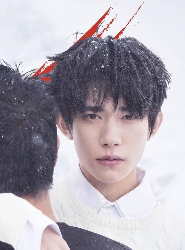 易烊千玺最新海报惊艳上线!网友:我也想成为他