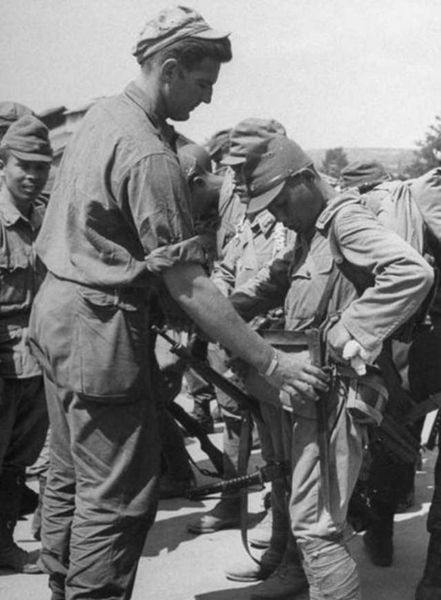 历史上日本人到底有多矮, 看看老照片就知道小