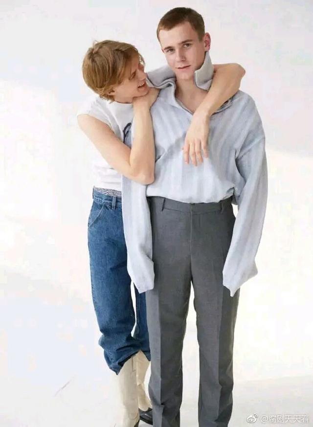 你们知不知道小天使和E神?疯狂迷恋上他们怎