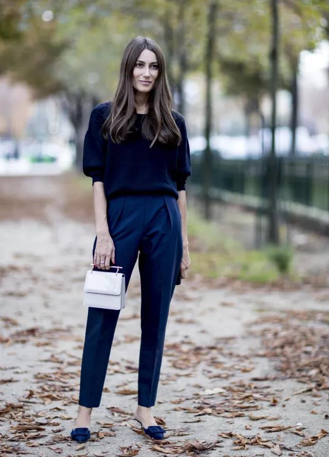 睡前做这两动作,让肌肉型小腿消失无踪,显瘦