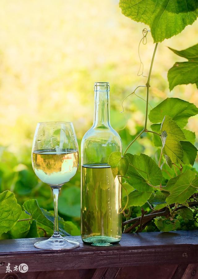 什么是甜白葡萄酒？甜白葡萄酒的甜味哪里来？