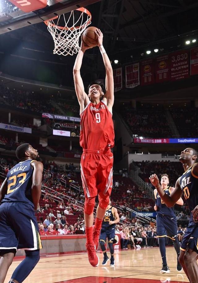 周琦被火箭下放至nba发展联盟