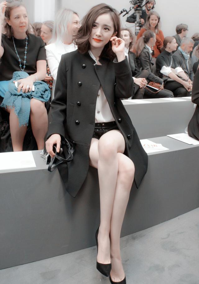 最美女星:杨幂的这12张罕见的美腿照,你见过几张?