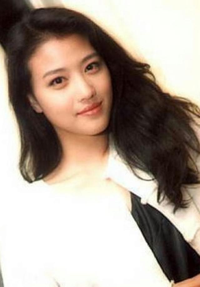 90年代那些美得令人窒息香港十大美女明星，全部纯天然美女！