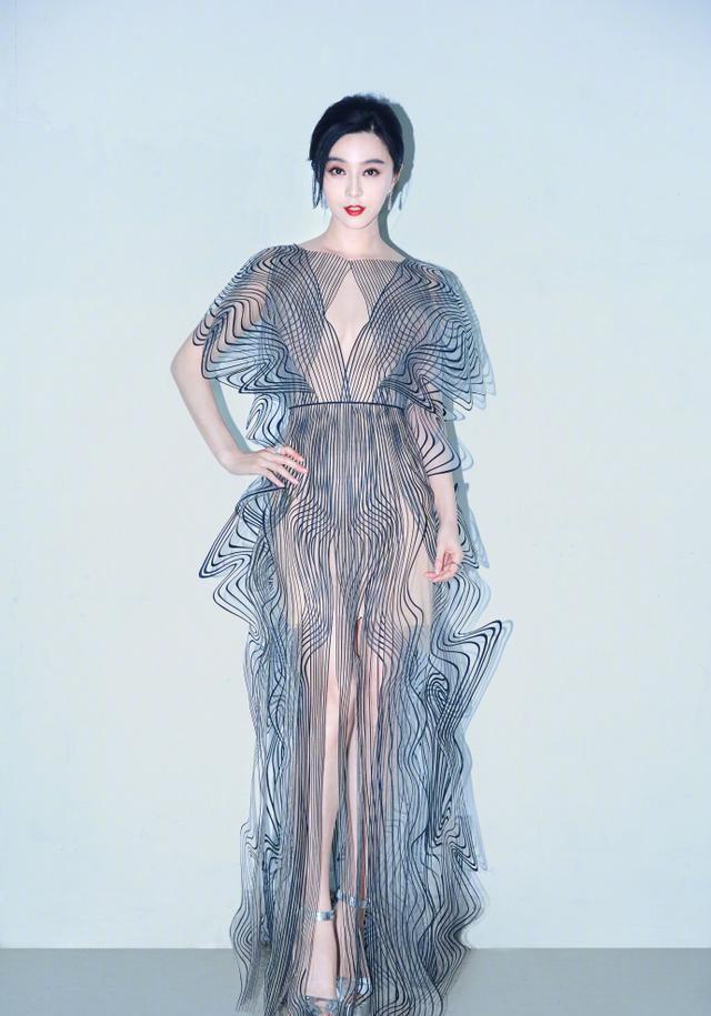 2018尖叫之夜颁奖典礼获奖名单,赵丽颖白裙皇