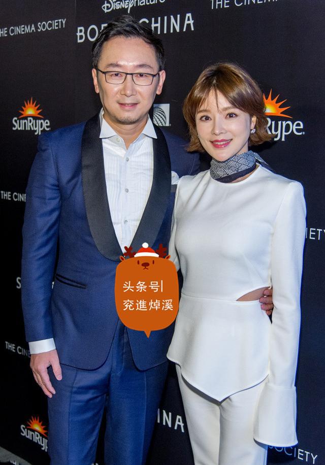 导演陆川和央视美女老婆终于合体了!胡蝶这脸整的比秦岚还凶猛!