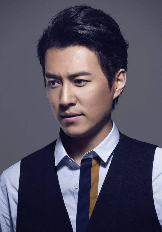 直击中国最成熟帅气的七位男演员,你最喜欢哪一位?