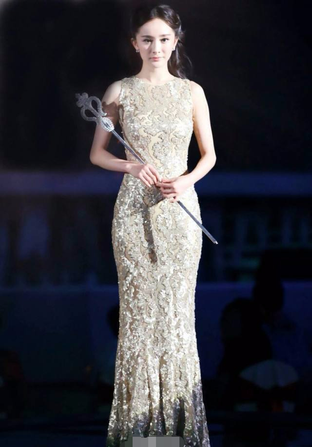 金鹰女神再度开启:热巴和郑爽争第一,网友猜颖宝和杨幂才有实力